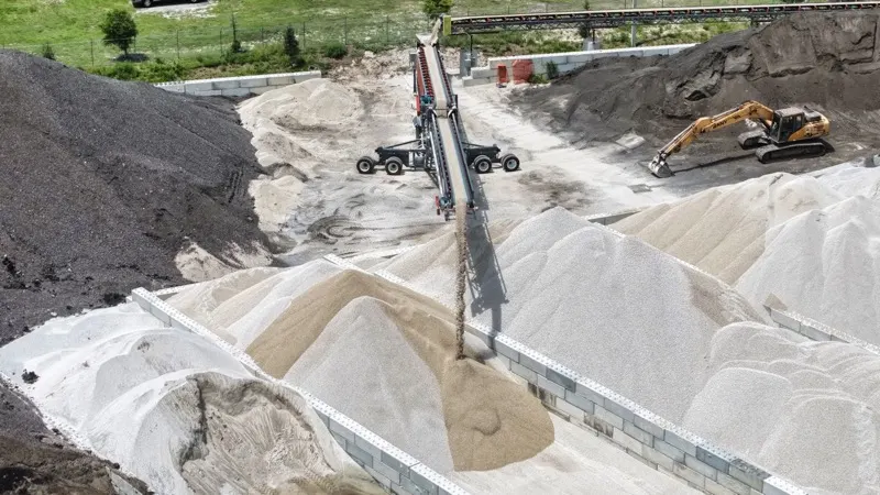 Aggregate stockpiles
